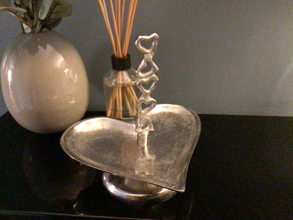 Etagere